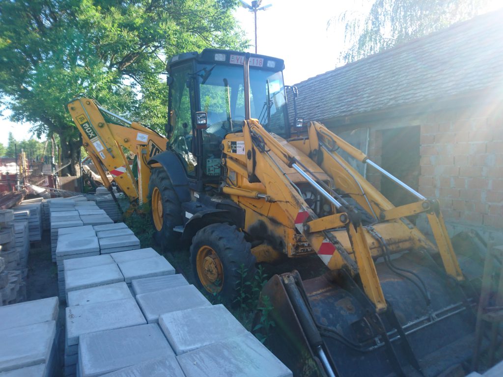 jcb